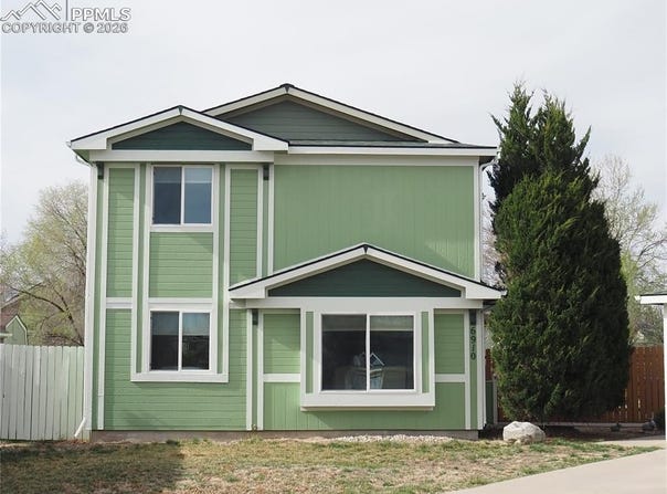 6910 Casper Court, Colorado Springs, CO 80922