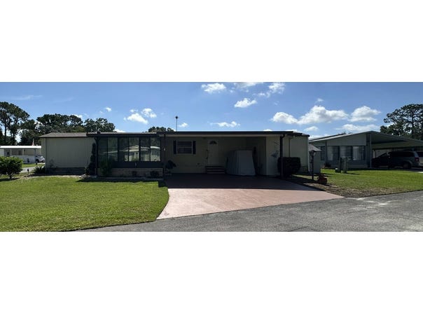76 Lavender Lane, Eustis, FL 32726