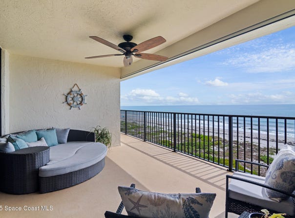 2815 S Atlantic Avenue, Cocoa Beach, FL 32931
