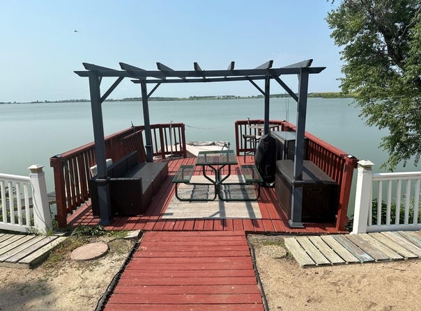 40526 S Shore Rd, Huron, SD 57350