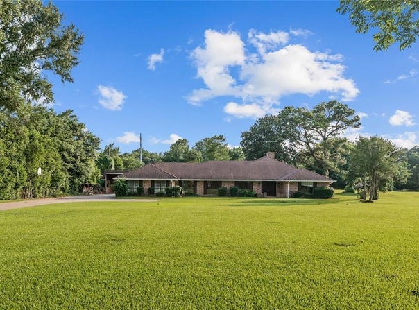 937 Audubon Place, Shreveport, LA 71105