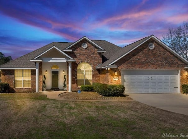3612 Crestview Circle, Shreveport, LA 71119