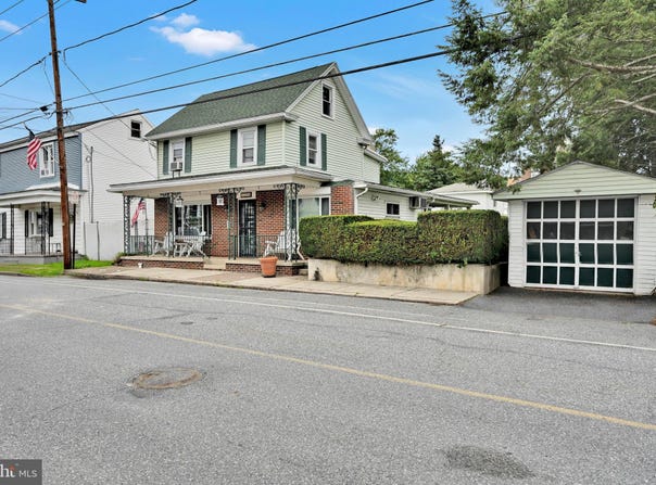 206 VALLEY Street, BROCKTON, PA 17925