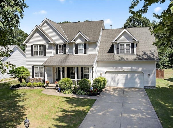 60 Whitmore Court, OH 44077