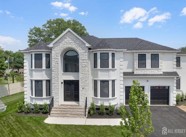 9 Links Drive, Edison, NJ 08820