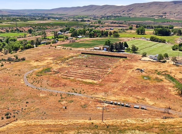 57487 N Thomas Rd lot: 4, Benton City, WA 99320-7632