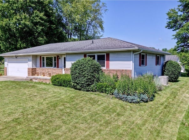 816 Vincent Drive, Loudonville, OH 44842