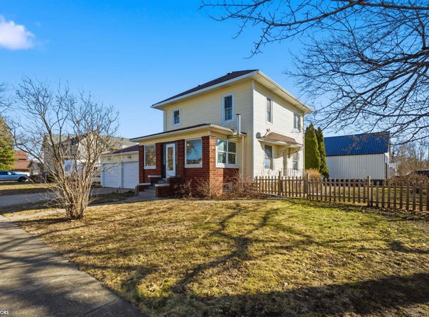 311 3rd Avenue, Melbourne, IA 50162