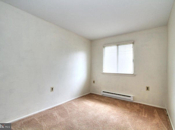 4 IVY ST SEC 52, WHITING, NJ 08759