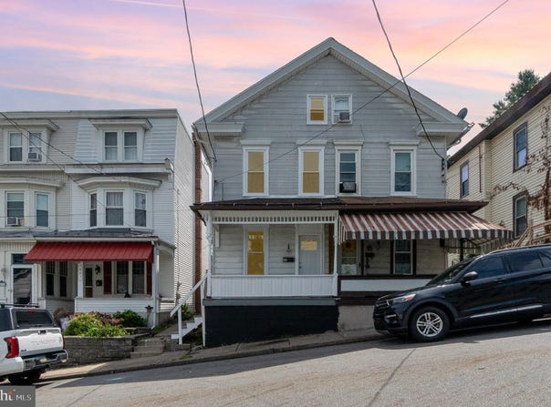 609 SPRUCE STREET, LYKENS, PA 17048