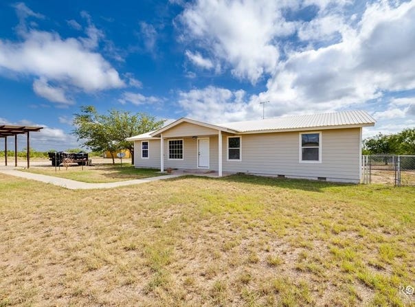 11954 Lagoon Lane, San Angelo, TX 76904