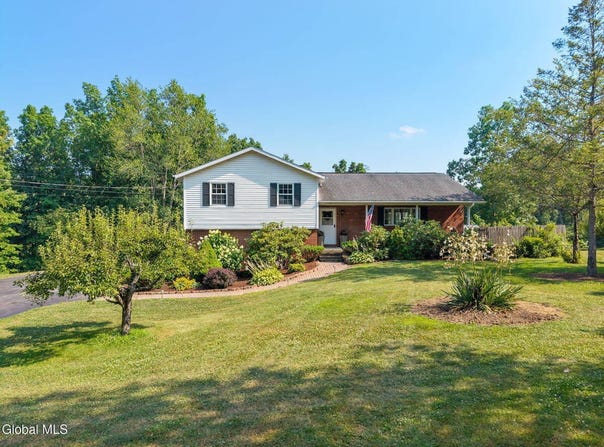 4441 NY Highway 43, North Greenbush, NY 12144