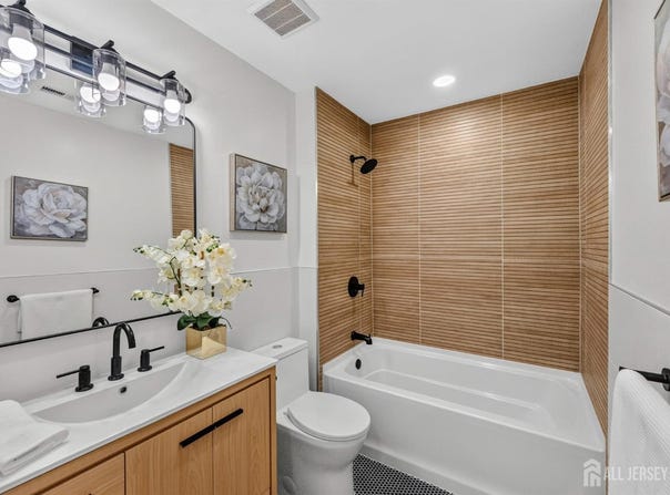 9011 Tamarron Drive, Plainsboro, NJ 08536