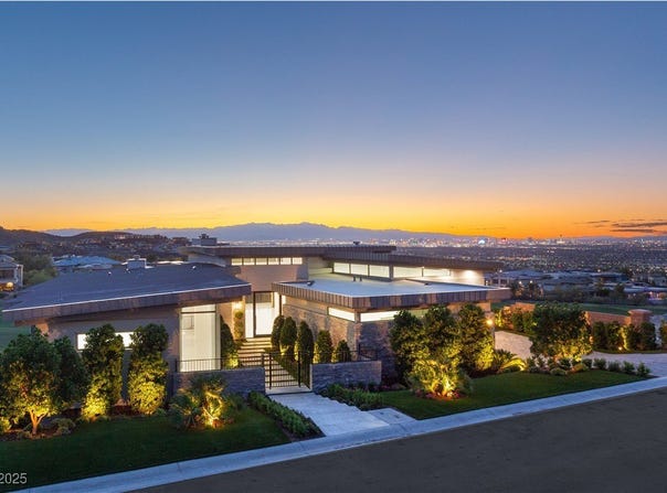 641 Majestic Rim Drive, Henderson, NV 89012