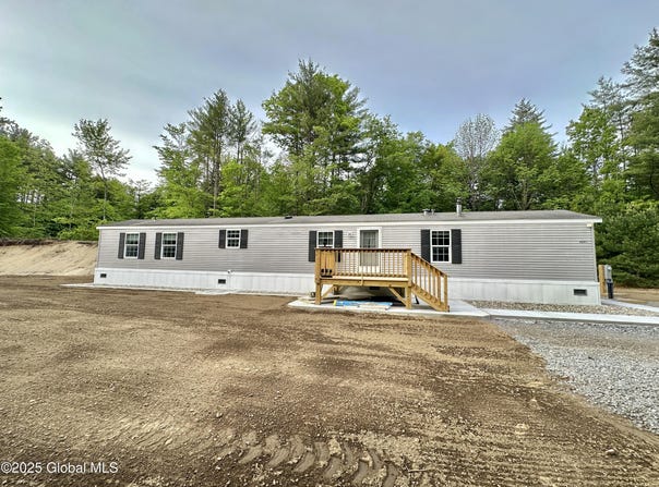 6041 Route 9N, Hadley, NY 12835