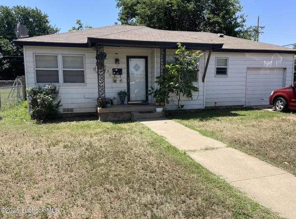2027 65th Street, Lubbock, TX 79412