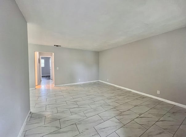 645 SW 20th Court, Delray Beach, FL 33445