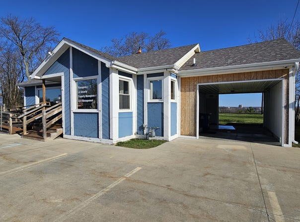 293 E Columbia Avenue, Battle Creek, MI 49015