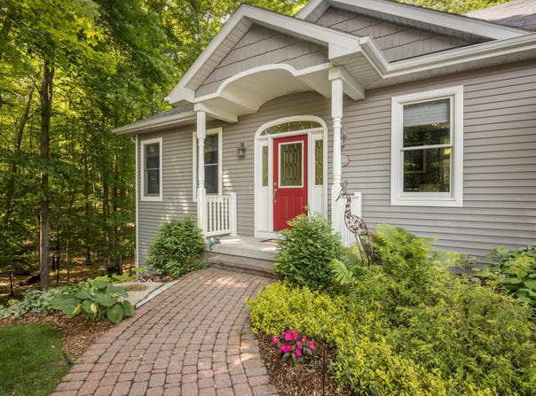 2725 Blue Meadow Drive, Traverse City, MI 49685