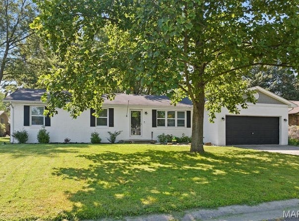 507 Jackson Street, Mascoutah, IL 62258
