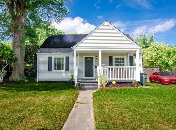8123 Kenwood Drive, Norfolk, VA 23518