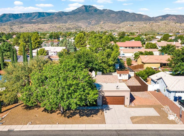 1900 OLD JEROME Highway, Clarkdale, AZ 86324