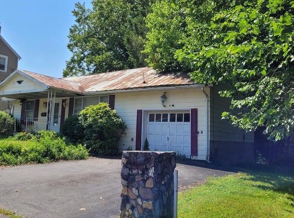 16 W G STREET, BRUNSWICK, MD 21716