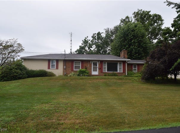 5040 2nd Street NW, Canton, OH 44708
