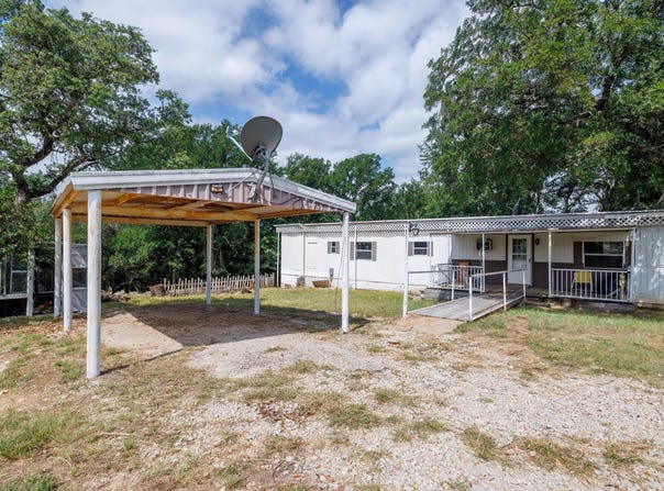 3010 Captains Cove, May, TX 76857