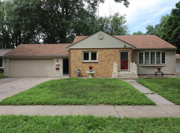 817 Fisher Court, Spencer, IA 51301