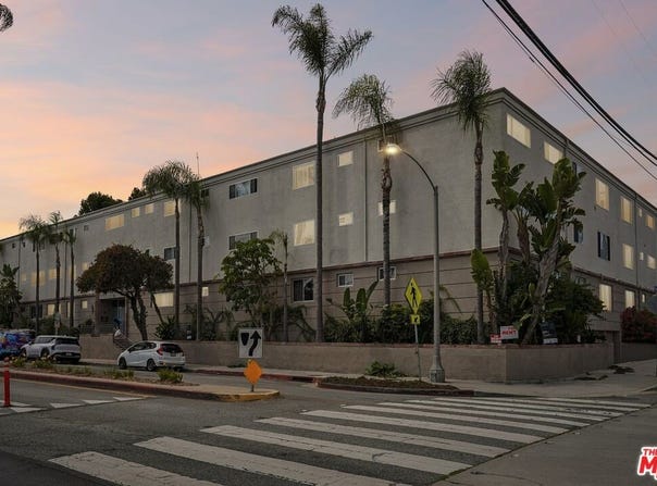 2002 4th St, Santa Monica, CA 90405