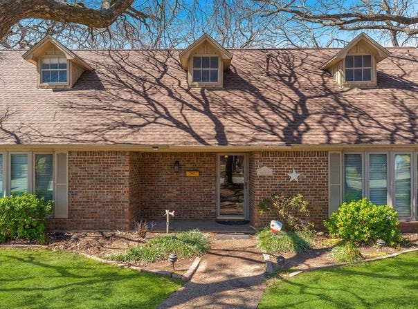 1501 Glen Valley Drive, Irving, TX 75061