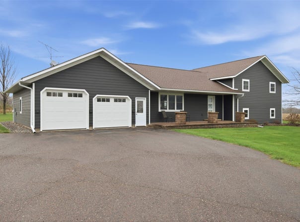 N15588 State Highway 73, Thorp, WI 54771