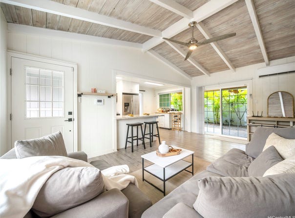 368 S Kalaheo Avenue, Kailua, HI 96734
