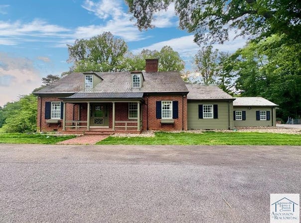 1421 Oak Level Rd, Bassett, VA 24055