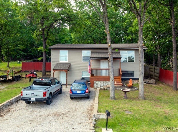 135 Tonka Street, Camdenton, MO 65020