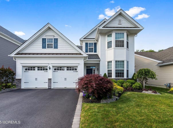 106 Sunset Drive, Tinton Falls, NJ 07724