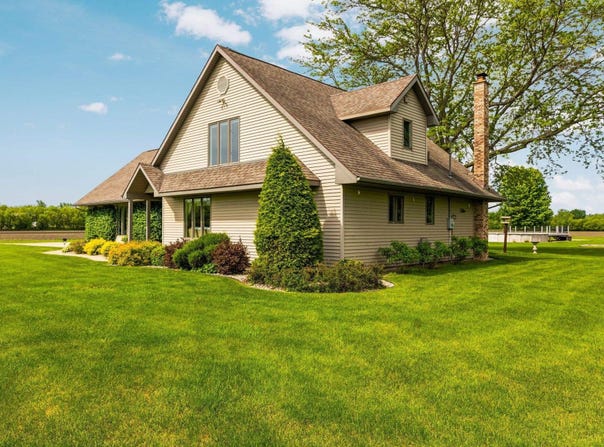 5030 S Isabella Road, Mt Pleasant, MI 48858