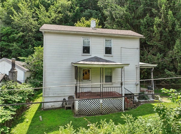 3114&3116 30th St., Pulaski Twp, PA 15066