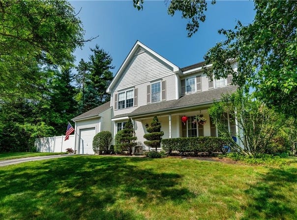 50 South Pond Drive, Coventry, RI 02816