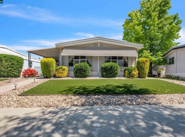 2137 Dalis Dr, Concord, CA 94520