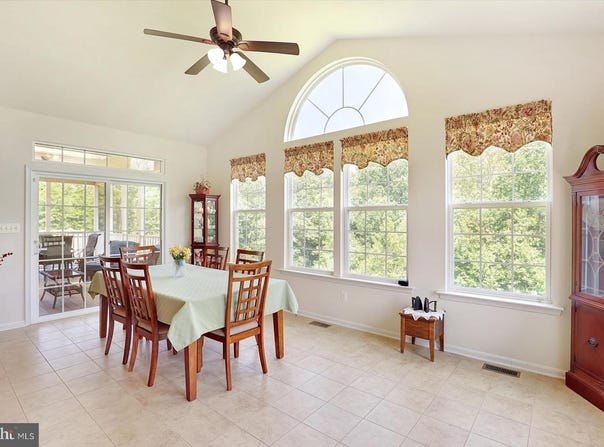194 SPLIT ROCK DR, DELTA, PA 17314