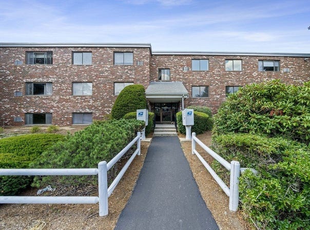 69 Milliken Ave, Franklin, MA 02038