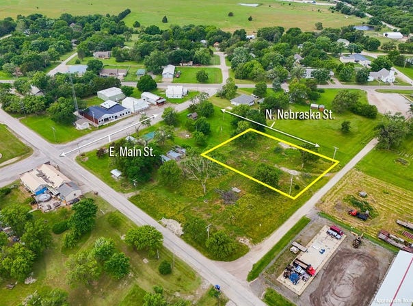 116 N Nebraska, Cassoday, KS 66842