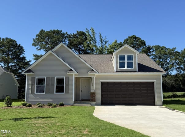 154 Oakfield Trace Drive, Four Oaks, NC 27524