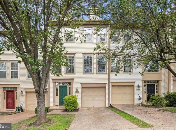 9305 CHINA GROVE CT, MANASSAS, VA 20110