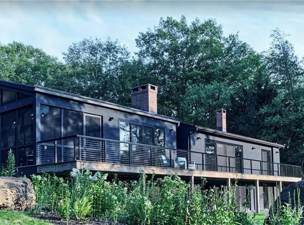 8 Chester Road, Warren, CT 06754