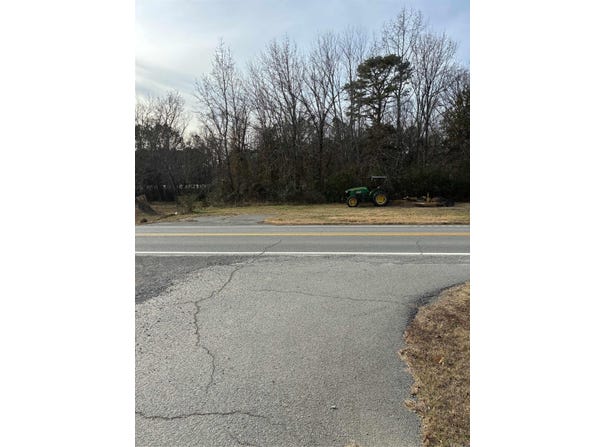 Edgemont Road, Greers Ferry, AR 72067