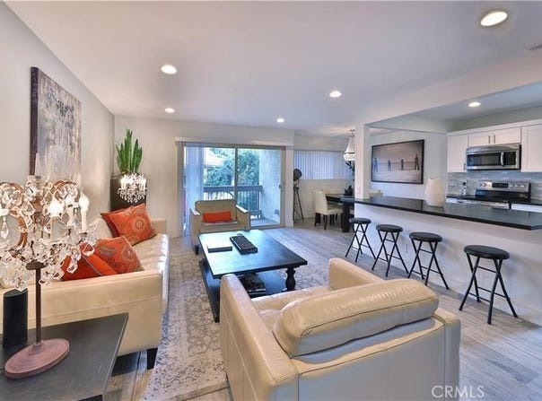 4632 Park Granada, Calabasas, CA 91302