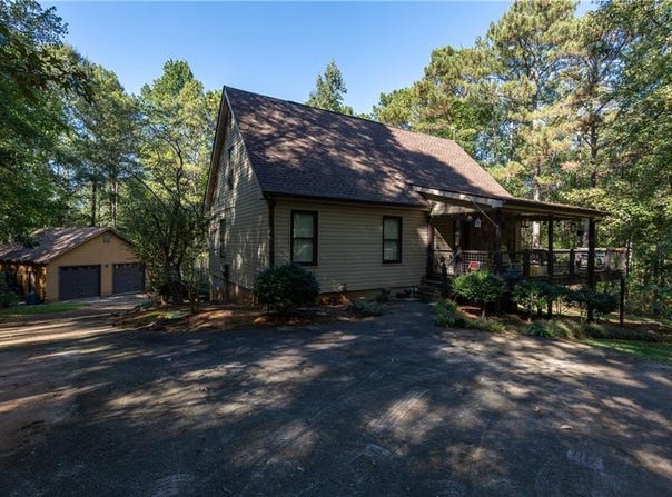 100 Nugget Road, Carrollton, GA 30117